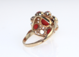 Vintage gouden ring met bloedkoraal, jaren '70