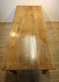 Antieke Franse tafel