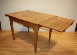 Antieke Franse tafel