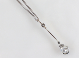 Art Deco gouden hanger diamant aan collier