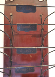 Jugendstil metalen krantenrekje