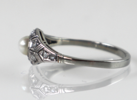 Antieke gouden Art Deco ring met roosdiamanten en parel