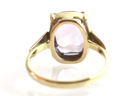 Vintage gouden ring met violette spinel, jaren ‘30/’40.