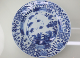 Set antieke Chinees porseleinen borden