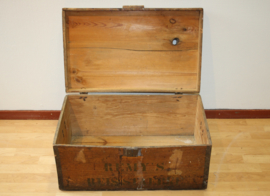 Houten kistje met opdruk