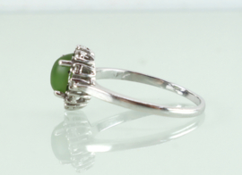 Witgouden karaat ring cabochon jade en diamant