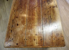 Antieke Franse tafel
