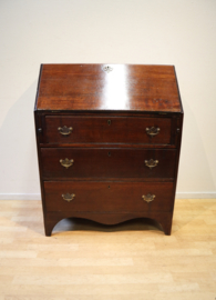 Antieke Engelse secretaire