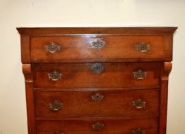 Antieke Hollandse chiffonière