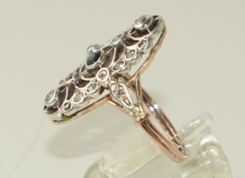 Antieke Jugendstil gouden ring met saffier en diamanten