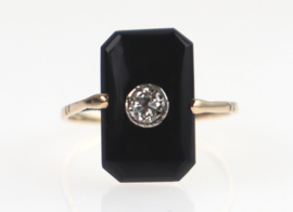 Prachtige antieke gouden Art Deco ring met onyx en diamant