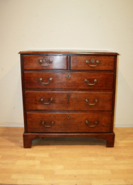 Antieke Engelse commode 18e eeuw