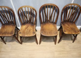 Set antieke Windsorstoelen