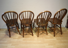 Vier antieke Windsorstoelen