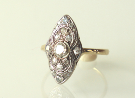 Art Deco gouden ring met oudslijpsel diamanten, ca. 1910