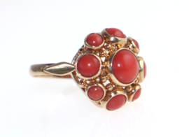 Vintage gouden ring met bloedkoraal, jaren '70