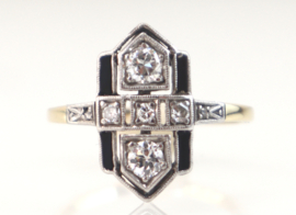 Antieke gouden ring met diamant en onyx Art Deco