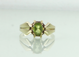 Vintage gouden ring peridot