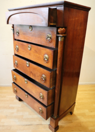 Antieke Hollandse chiffonière