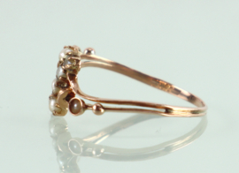 Antieke gouden ring met zaadparels, 19e eeuw