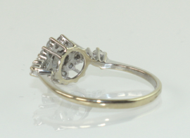 Vintage 18 karaat gouden bloemvormige ring met diamanten