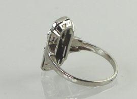 Antieke witgouden Art Deco ring met twee oudslijpel diamanten