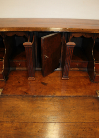 Antieke Engelse secretaire