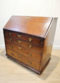 Antieke Engelse secretaire, 18e eeuw