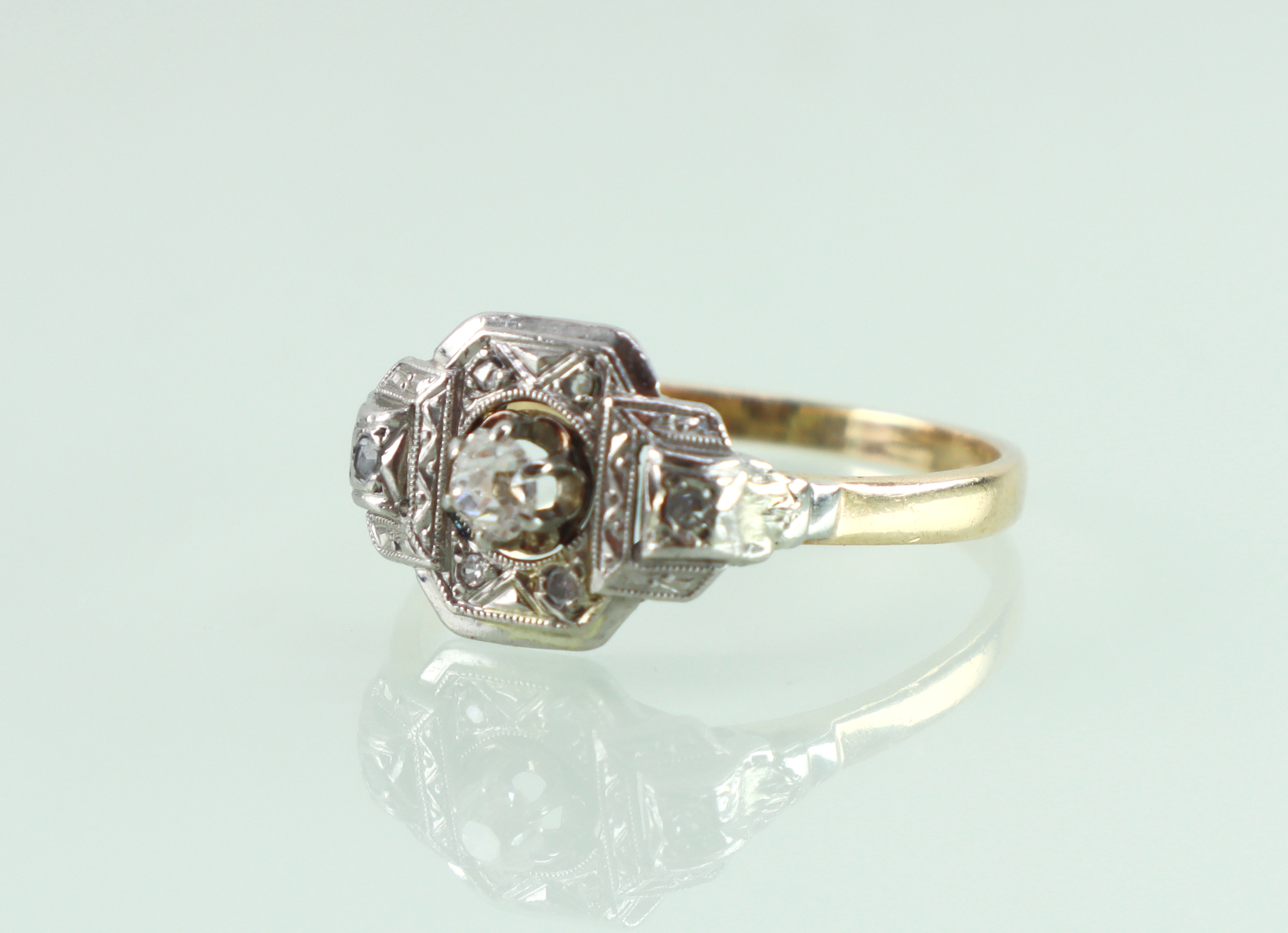 Art Deco goud platina ring oud slijpsel diamant