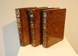Set leder gebonden boeken, 18e eeuw