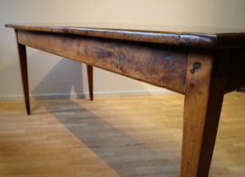 Antieke Franse tafel