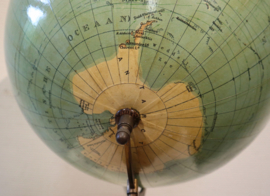 Antieke globe Krause, ca. 1938