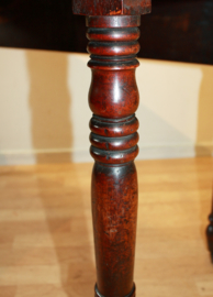 Antieke Pembroketafel