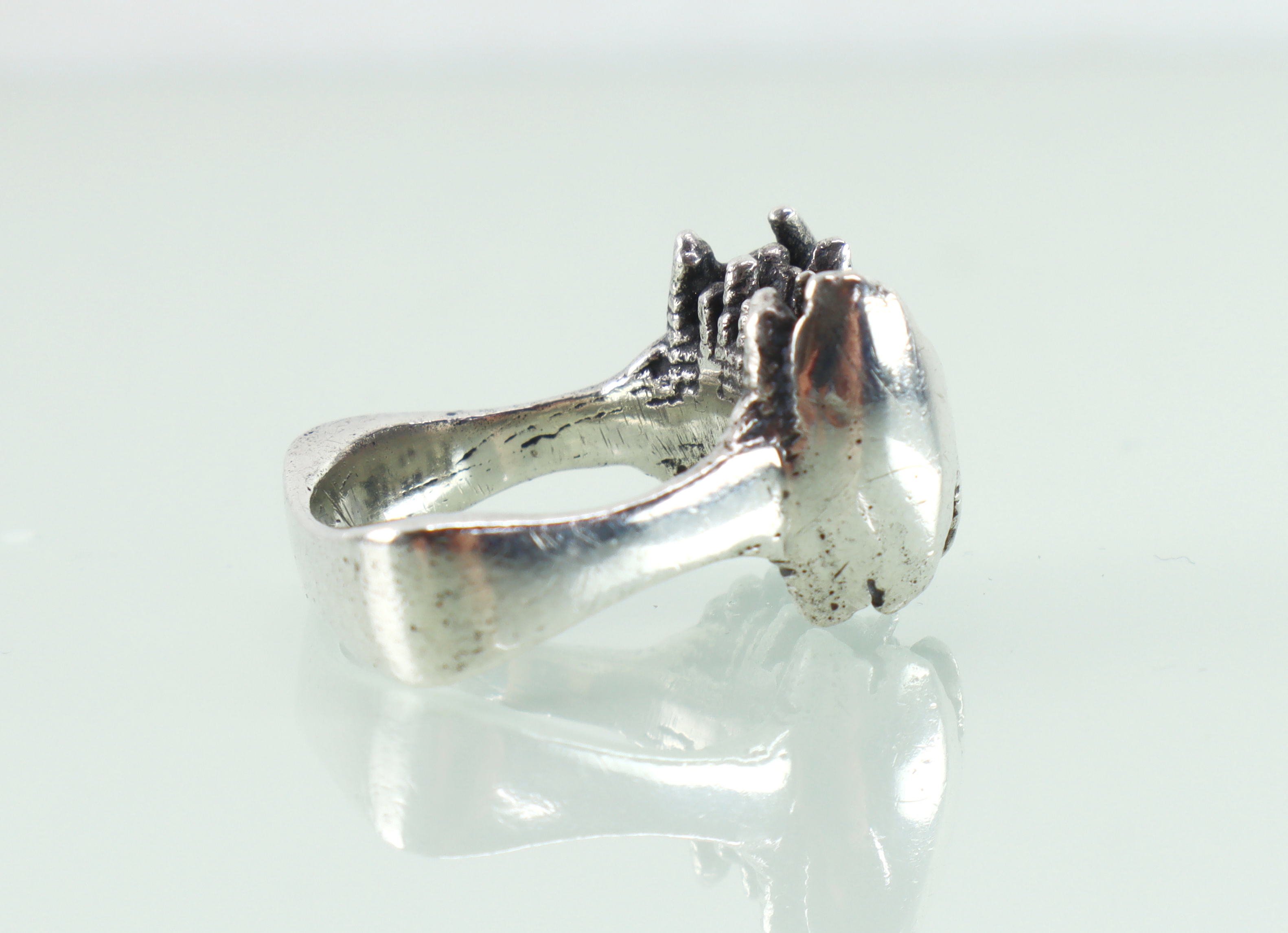 Vintage zilveren ring vermolmd hout jaren ‘70