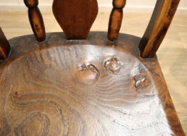 Set van vier antieke Windsorstoelen