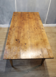 Antieke Franse tafel