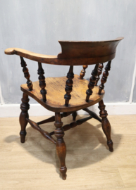Antieke Engelse captainchair, 19e eeuw