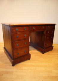 Antiek Engels bureau