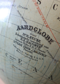 Antieke Nederlandse globe, Dr. Neuse/Bijleveld ca. 1925