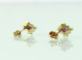 Antieke Art Deco gouden oorknoppen robijn diamant