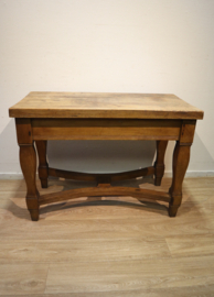 Antieke sidetable