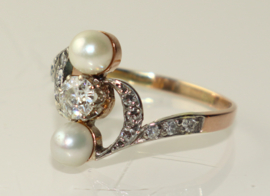 Antieke Art Nouveau ring met oudslijpsel diamant en parels