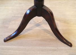 Antieke Engelse tilttop tafel