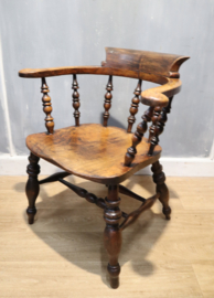 Antieke Engelse captainchair, 19e eeuw