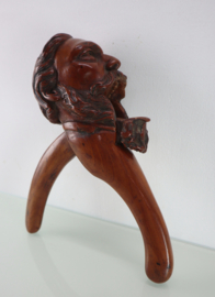Antieke houten notenkraker