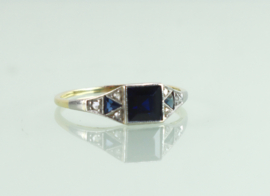 Antieke Art Deco gouden ring saffier en diamant