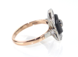 Art Deco ring rosé goud platina onyx diamant, ca. 1920
