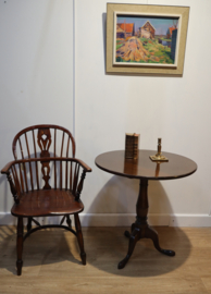Antieke Engelse tilttoptafel