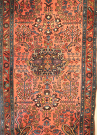 Antiek Perzisch kleed 103 x 192 cm.