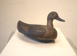 Oude houten lokeend